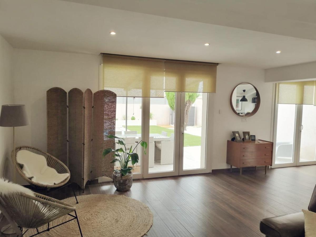 Jas Dou Felibrige Bed & Breakfast Puget-Ville Luaran gambar